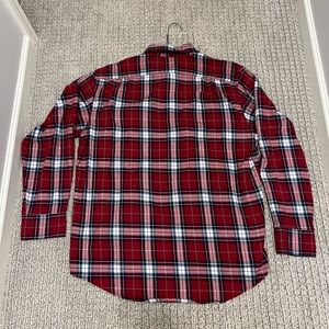 Izod flannel long sleeve shirt